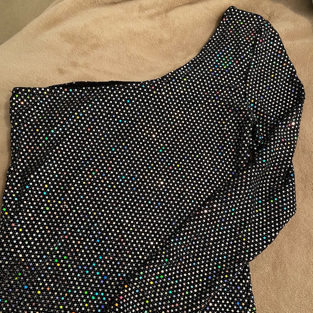 Size S Sequins One Shoulder Long Sleeve Top from Forever 21
